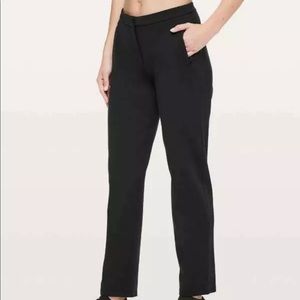 NWT Lululemon size 2 black “On the Move” pants